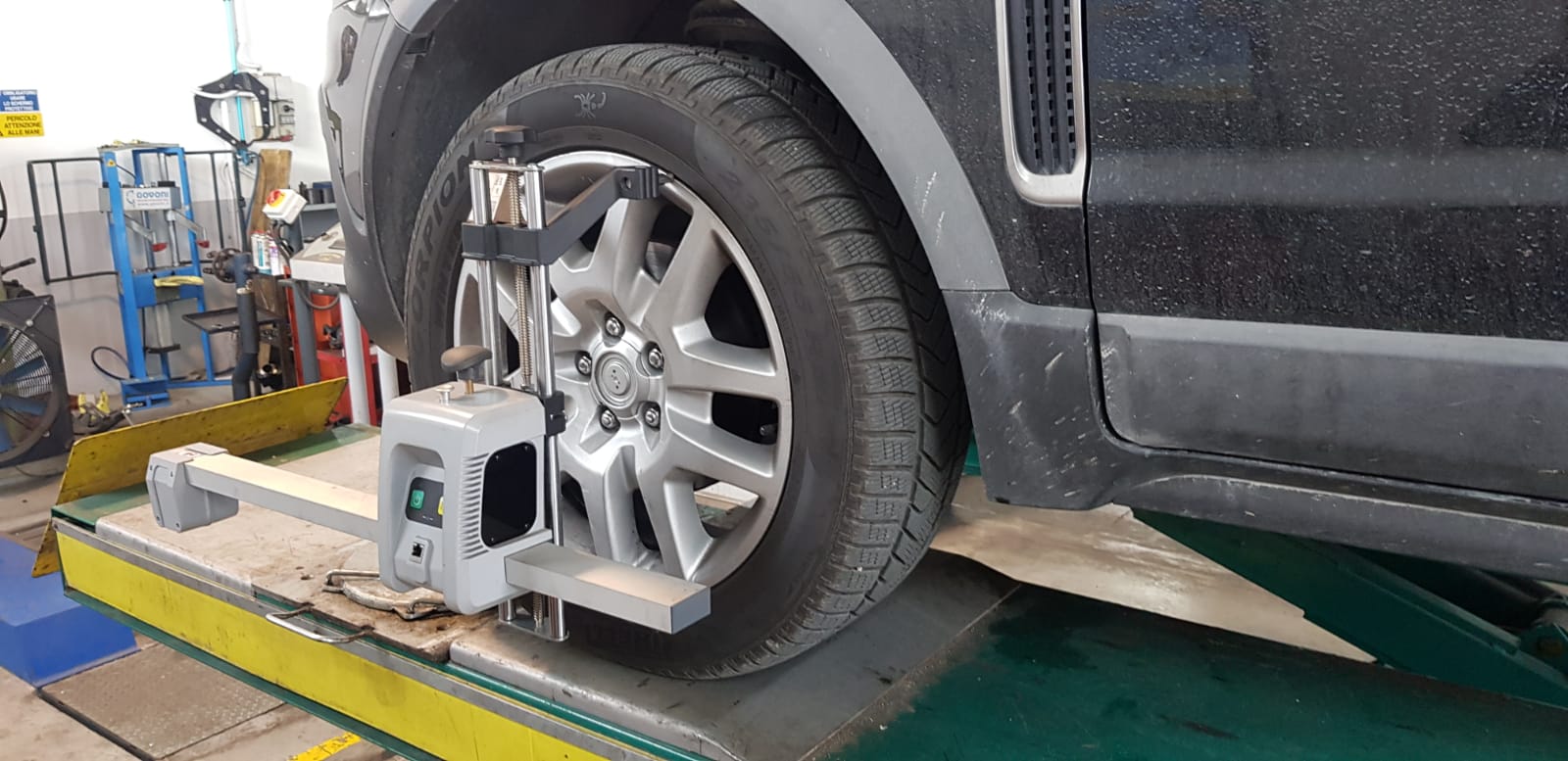 Autofficina CMV – diagnosi elettronica su auto multimarca